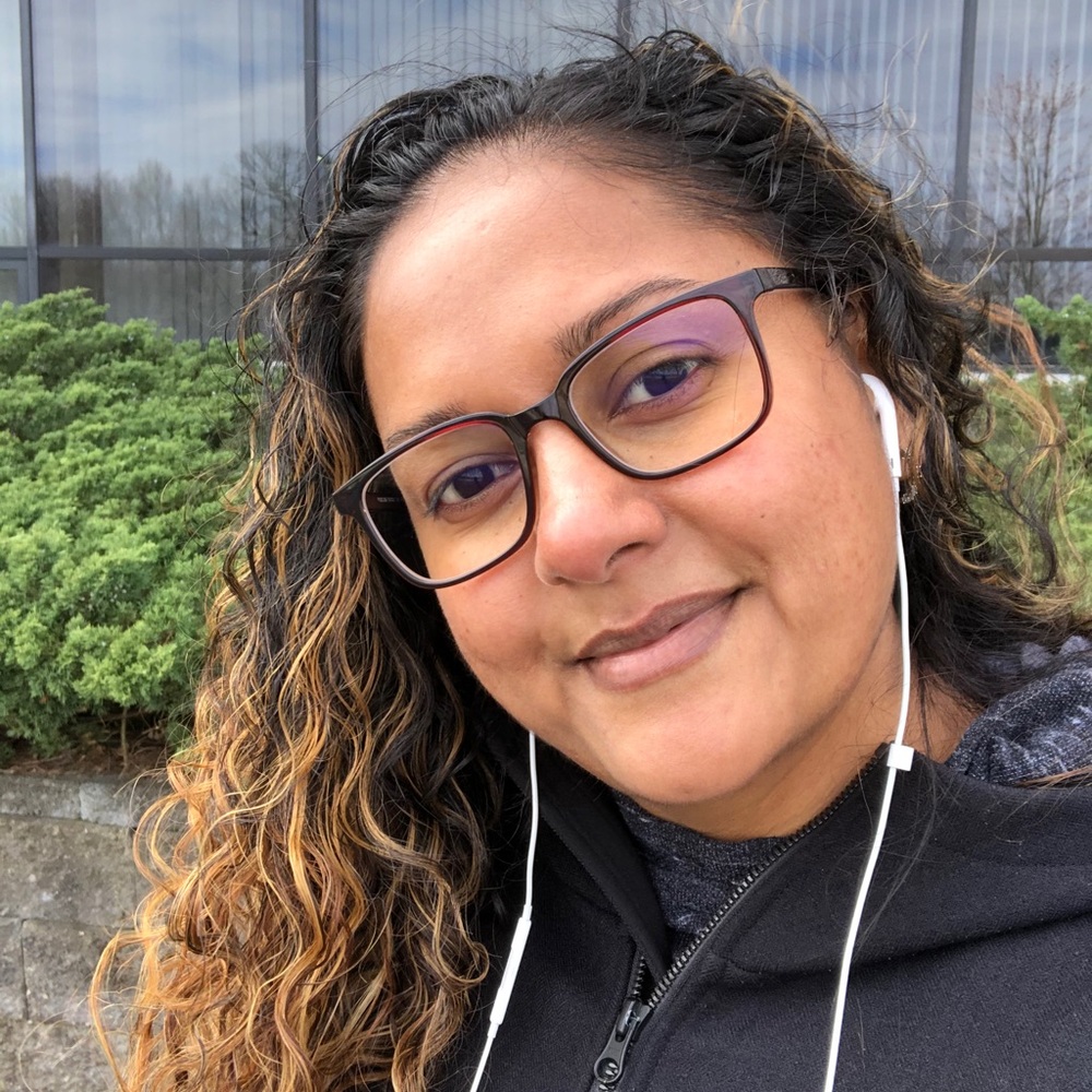 Meet your Posher, Salina